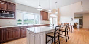 121-280-401_Captain_Robinson_Drive