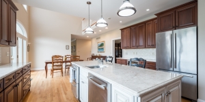 122-290-401_Captain_Robinson_Drive