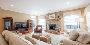 127-340-401_Captain_Robinson_Drive