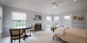 133-400-401_Captain_Robinson_Drive